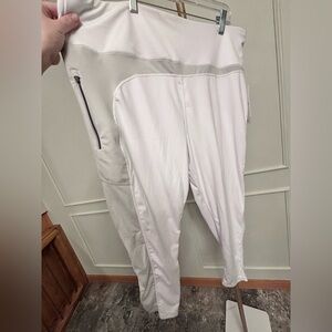 Nine West 3XL NWT Women's White and gray 7/8 Legging with Zip Pockets MSRP $58